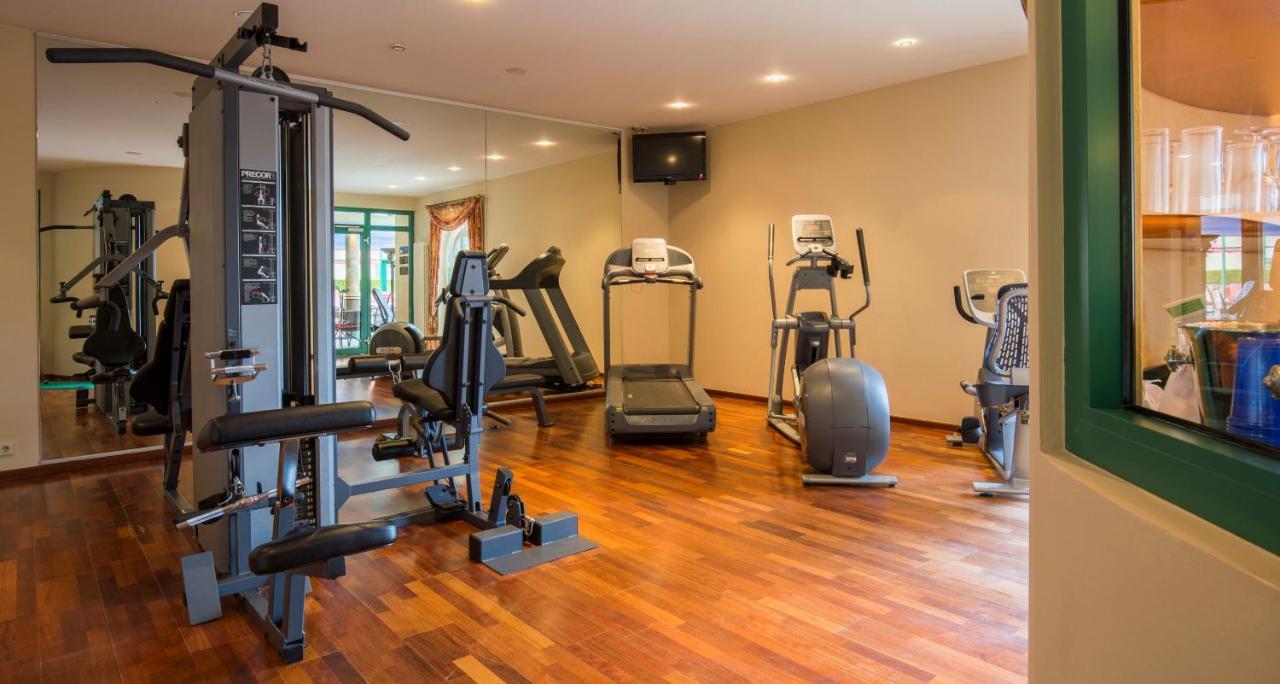 Victor'S Residenz-Hotel Schloss Berg Nennig Dış mekan fotoğraf A gym