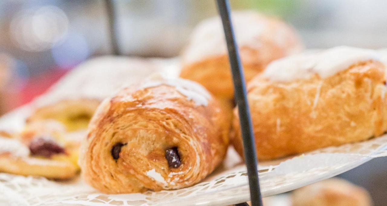 Victor'S Residenz-Hotel Schloss Berg Nennig Dış mekan fotoğraf Pain au chocolat